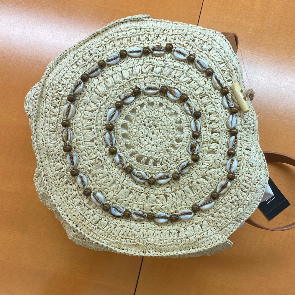 INC Shell Circle Tote - Picture 3 of 3